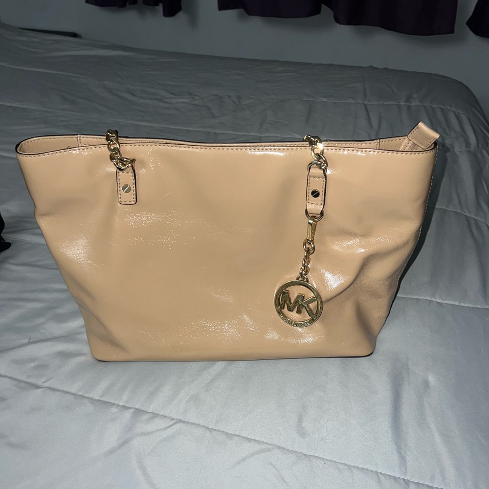 Michael Kors Jet Set Patent Leather Chain Tote Bag Caramel/Gold